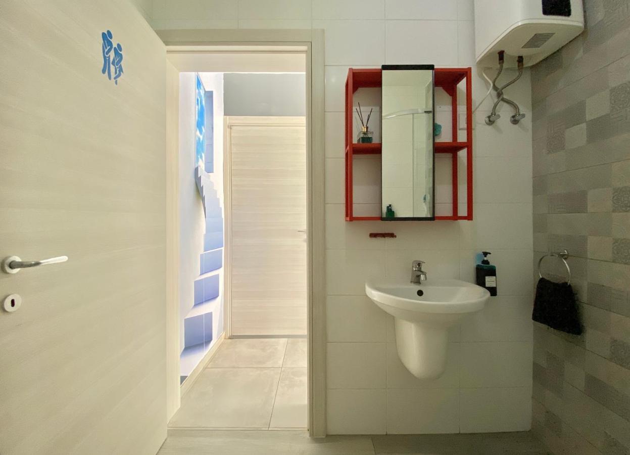 Central- Private En-Suite With Balcony In Shared Residence Pietà Esterno foto